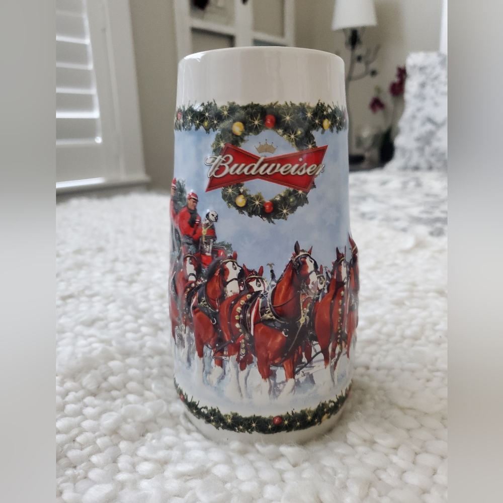 Budweiser stein 2009 Christmas mug w/one candy cane